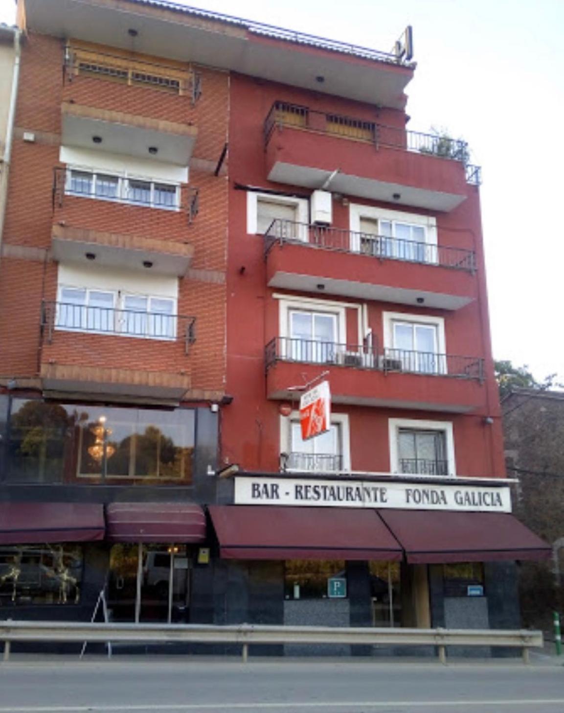 Hostal Galicia Cardedeu Bagian luar foto